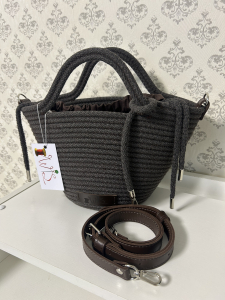 Фото из отзыва к Шнур вязаный жёсткий 8 мм коричневый тёмный с сердечником