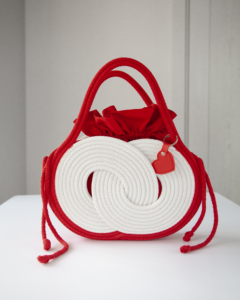 Фото из отзыва к Шнур вязаный жёсткий 8 мм красный с сердечником