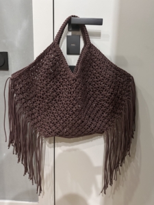 Фото из отзыва к Шнур плетёный 3 мм шоколадно-красный с цветным сердечником