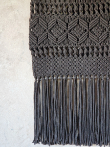 Фото из отзыва к Трёхпрядная веревка 3 мм, коричневый тёмный