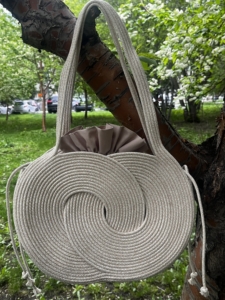 Фото из отзыва к Шнур плетёный 5 мм меланж молочный-бежевый с сердечником