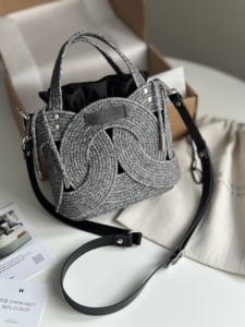 Фото из отзыва к Шнур плетёный 5 мм меланж молочный-чёрный с сердечником