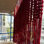 Фото из отзыва к Шнур вязаный мягкий 8 мм рубиновый с сердечником