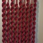 Фото из отзыва к Шнур вязаный мягкий 8 мм рубиновый с сердечником