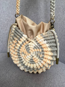 Фото из отзыва к Видео-урок Сумка Ракушка