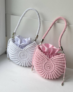 Фото из отзыва к Видео-урок Сумка Ракушка