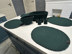 Фото из отзыва к Шнур вязаный 5 мм изумрудный с сердечником