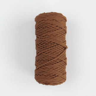 Трёхпрядная верёвка 3 мм корица
