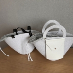 Фото из отзыва к Кармашек для сумки