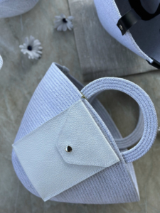 Фото из отзыва к Кармашек для сумки