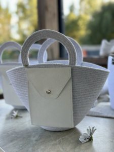 Фото из отзыва к Кармашек для сумки