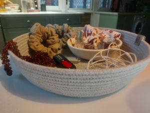 Фото из отзыва к Шнур плетёный 5 мм лён с сердечником