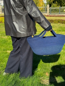 Фото из отзыва к Шнур вязаный 5 мм синий тёмный с сердечником