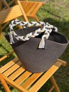 Фото из отзыва к Шнур вязаный 5 мм коричневый тёмный с сердечником