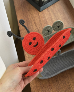 Фото из отзыва к Шнур вязаный 5 мм терракотовый с сердечником