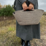 Фото из отзыва к Шнур вязаный 5 мм меланж чёрный-джутовый цвет с сердечником