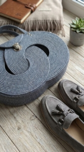 Фото из отзыва к Шнур вязаный 5 мм джинс (люрекс серебро) с сердечником