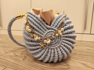 Фото из отзыва к Видео-урок Сумка Ракушка