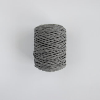 Трёхпрядная верёвка 3 мм серый
