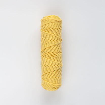 Шнур 3 мм жёлтый