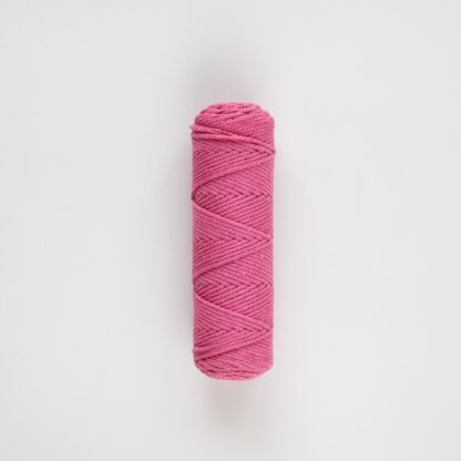 Шнур 3 мм розовый яркий