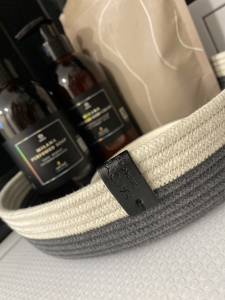 Фото из отзыва к Бирки для корзин и сумок