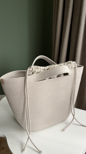 Фото из отзыва к Шнур плетёный 5 мм лён с сердечником