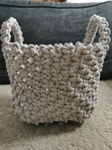 Фото из отзыва к Шнур плетёный 5 мм лён с сердечником