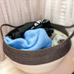 Фото из отзыва к Шнур вязаный 5 мм шоколадный с сердечником