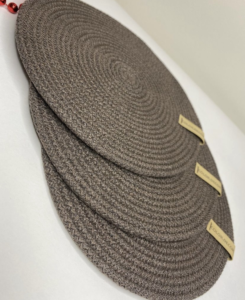 Фото из отзыва к Шнур вязаный 5 мм шоколадный с сердечником