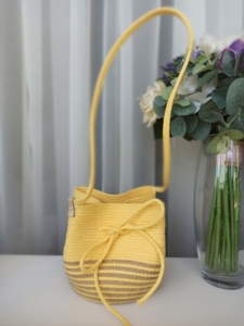 Фото из отзыва к Шнур вязаный 5 мм жёлтый с сердечником