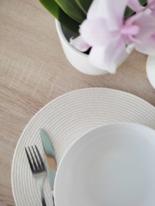 Фото из отзыва к Шнур вязаный 5 мм молочный с сердечником