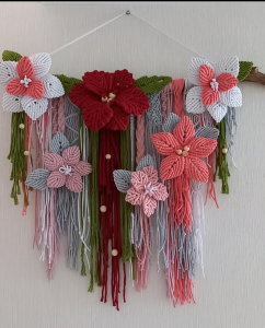 Фото из отзыва к Видео-курс Цветы и Листья Макраме