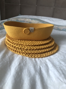 Фото из отзыва к Шнур вязаный 5 мм горчичный светлый с сердечником