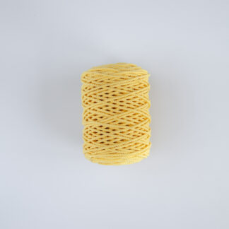 Трёхпрядная веревка 3 мм жёлтый