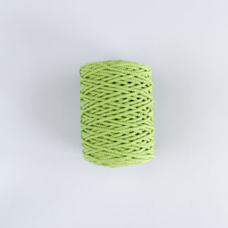 Трёхпрядная веревка 5 мм зелёный