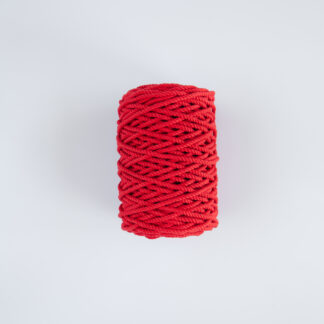 Трёхпрядная веревка 5 мм красный