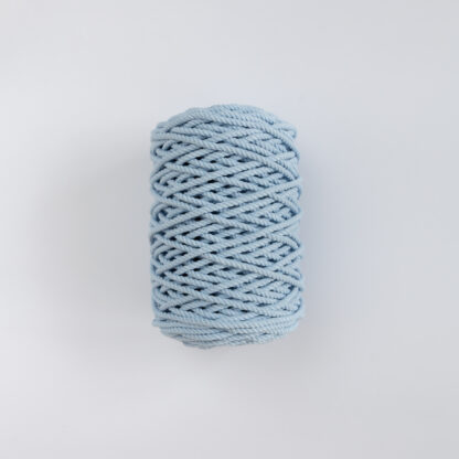 Трёхпрядная верёвка 5 мм голубой
