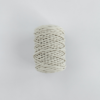 Трёхпрядная верёвка 5 мм молочный