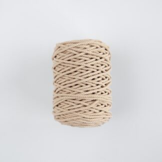 Трёхпрядная верёвка 5 мм песочная