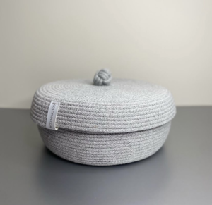 Фото из отзыва к Шнур вязаный 5 мм серый светлый с сердечником