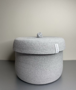 Фото из отзыва к Шнур вязаный 5 мм серый светлый с сердечником