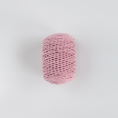 Трёхпрядная веревка 3 мм розовый светлый