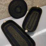 Фото из отзыва к Шнур вязаный 5 мм чёрный (люрекс золото) с сердечником