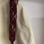 Фото из отзыва к Шнур плетёный 3 мм бордо с цветным сердечником