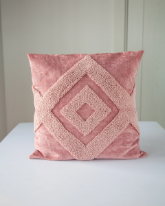 Фото из отзыва к Готовый набор Наволочка цветная с ковровой вышивкой