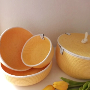 Фото из отзыва к Шнур вязаный 5 мм жёлтый с сердечником