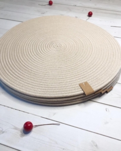 Фото из отзыва к Шнур плетёный 5 мм песочный с сердечником