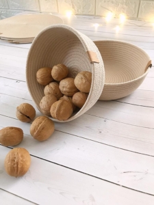 Фото из отзыва к Шнур плетёный 5 мм песочный с сердечником