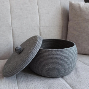 Фото из отзыва к Шнур вязаный 5 мм серый с сердечником